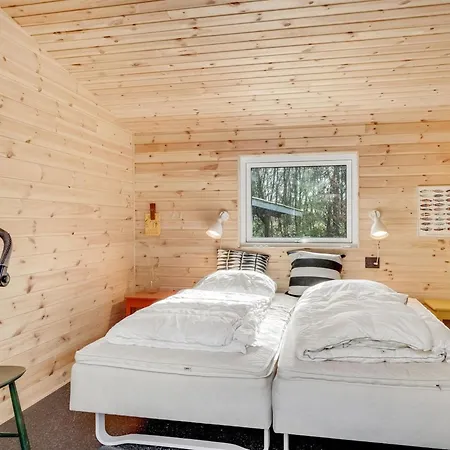 Elisabete - 200m To The Fjord By Interhome