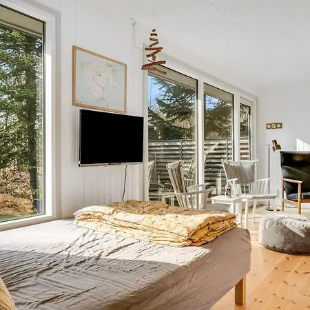 Ferienhaus Elisabete - 200m To The Fjord By Interhome *