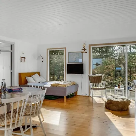 Ferienhaus Elisabete - 200m To The Fjord By Interhome *